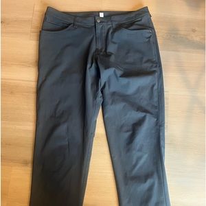 Mens Lululemon ABC pants size 34